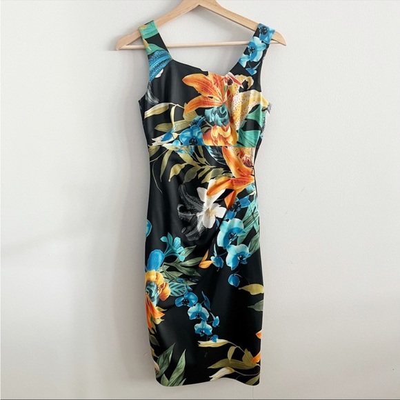 Karen Millen floral tropical knee length dress, sz 4 - Picture 2 of 7